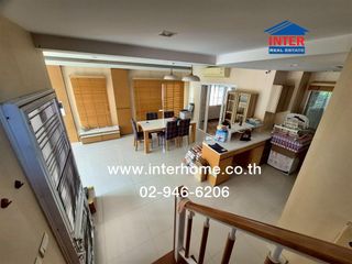 Casa en venta de 4 habitaciones en Bang Khae, Bangkok
