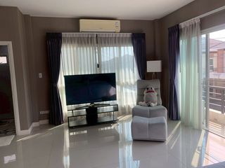 出租 和 出售 3 卧室 独立屋 在 Lam Luk Ka, Pathum Thani