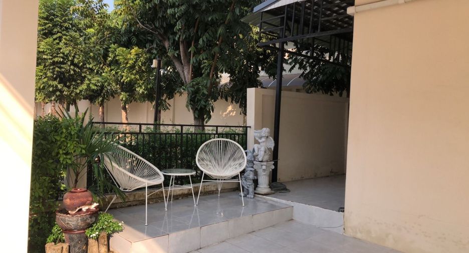 For rent and for sale 3 bedrooms house in Lam Luk Ka, Pathum Thani