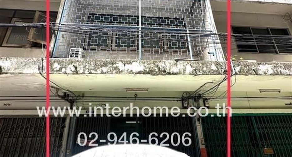 For sale 4 bedrooms retail Space in Pathum Wan, Bangkok