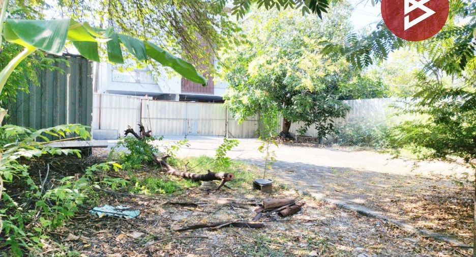 For sale 2 bedrooms house in Lat Phrao, Bangkok