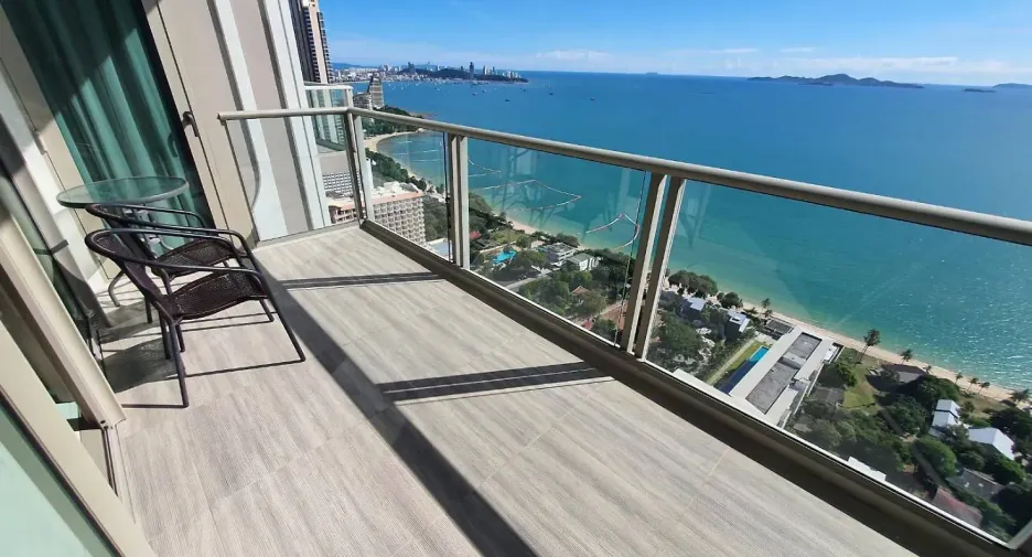Condo en alquiler de 2 habitaciones en Bang Lamung, Chonburi