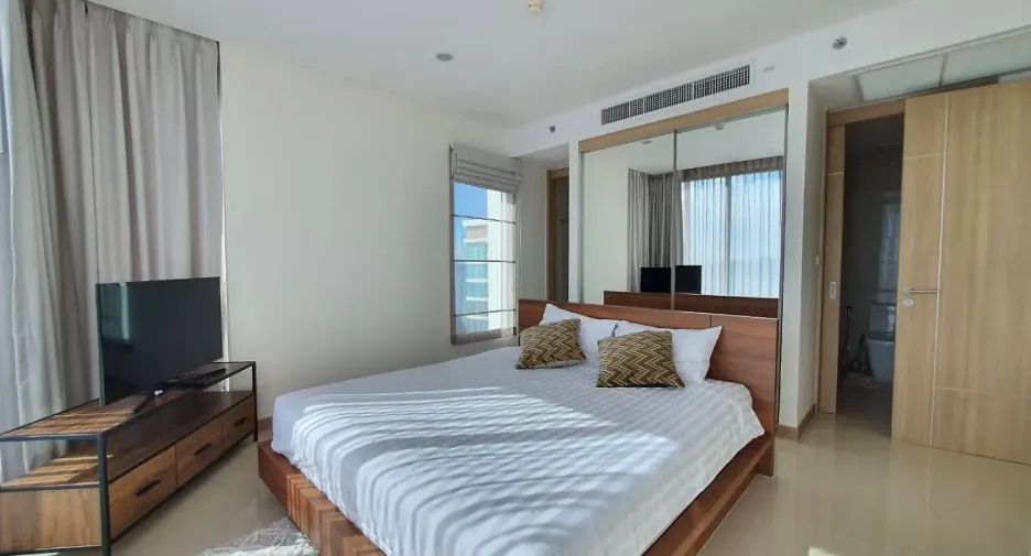 Condo en alquiler de 2 habitaciones en Bang Lamung, Chonburi