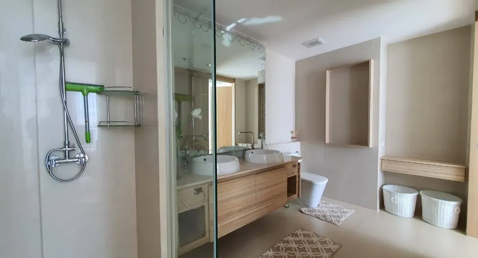 Condo en alquiler de 2 habitaciones en Bang Lamung, Chonburi