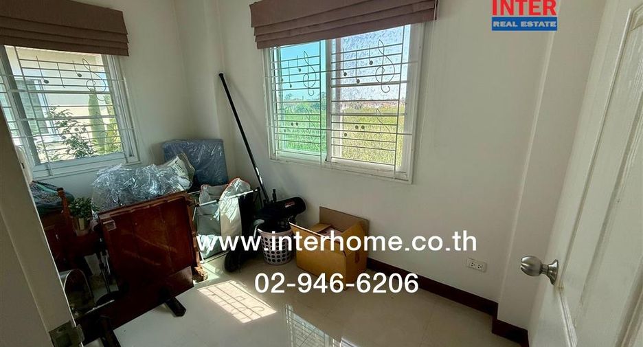 Haus zum Kauf mit 3 Zimmer in Thanyaburi, Pathum Thani