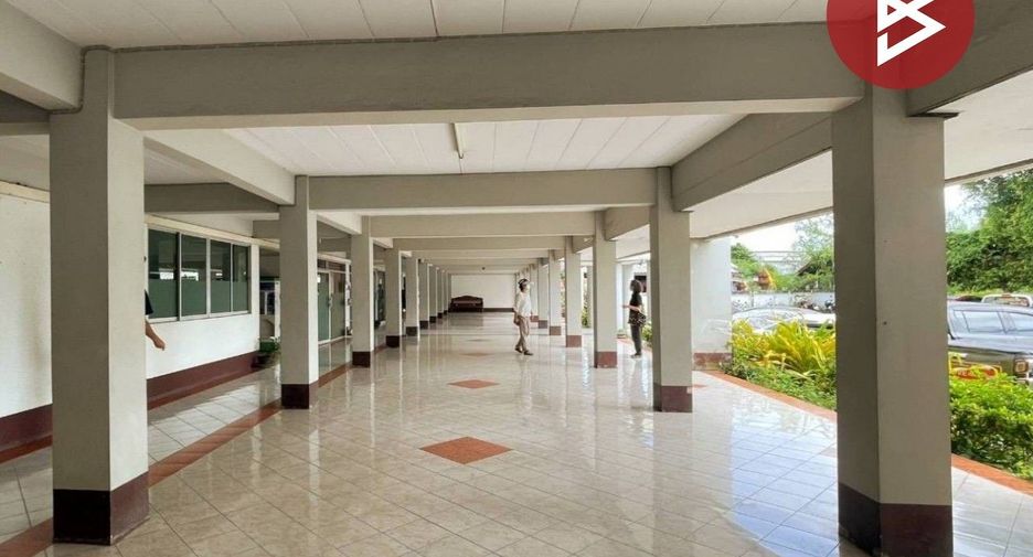 For sale retail Space in Bang Phli, Samut Prakan