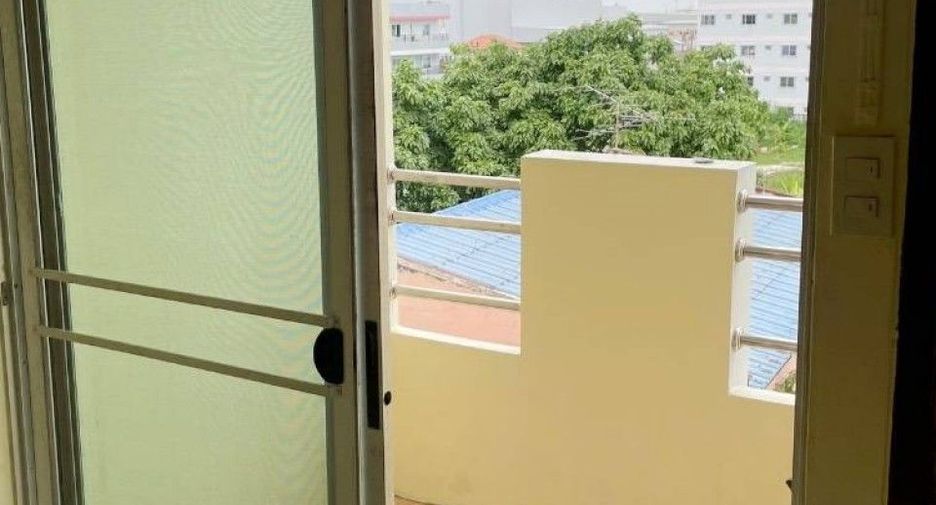For sale retail Space in Bang Phli, Samut Prakan