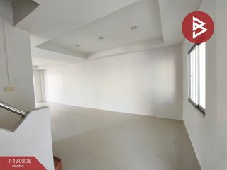 For sale 3 bedrooms townhouse in Mueang Nakhon Pathom, Nakhon Pathom