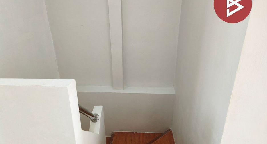 For sale 3 bedrooms townhouse in Mueang Nakhon Pathom, Nakhon Pathom