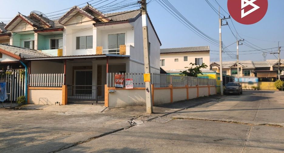 For sale 3 bedrooms townhouse in Mueang Nakhon Pathom, Nakhon Pathom