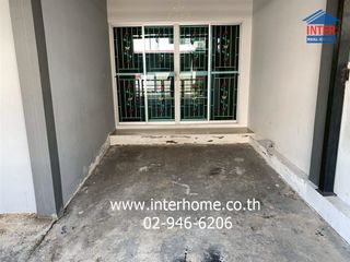 For sale 4 bedrooms townhouse in Khlong Sam Wa, Bangkok