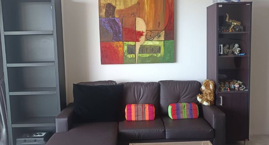 For sale studio condo in Bang Lamung, Chonburi