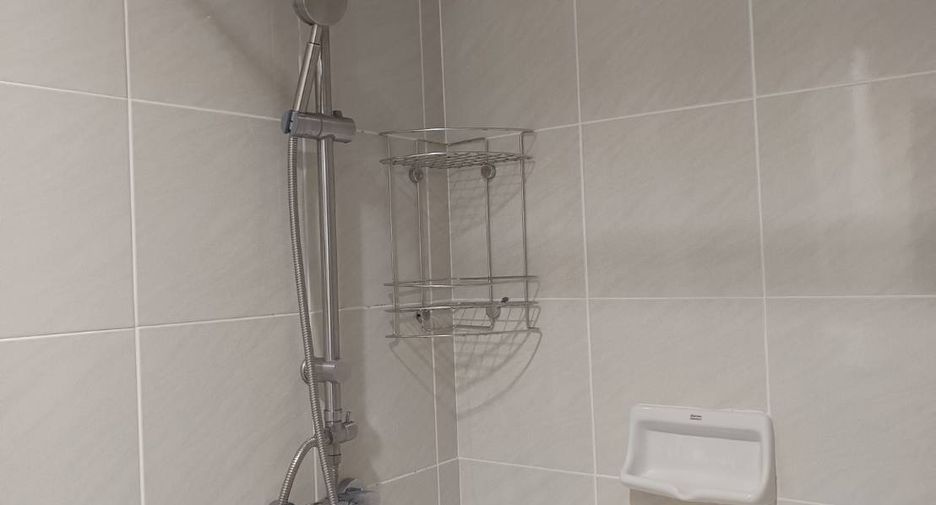 For sale studio condo in Bang Lamung, Chonburi