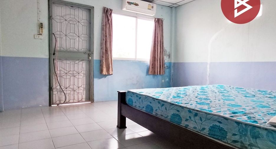 À vendre 3 chambres maison de ville à Phrom Khiri, Nakhon Si Thammarat
