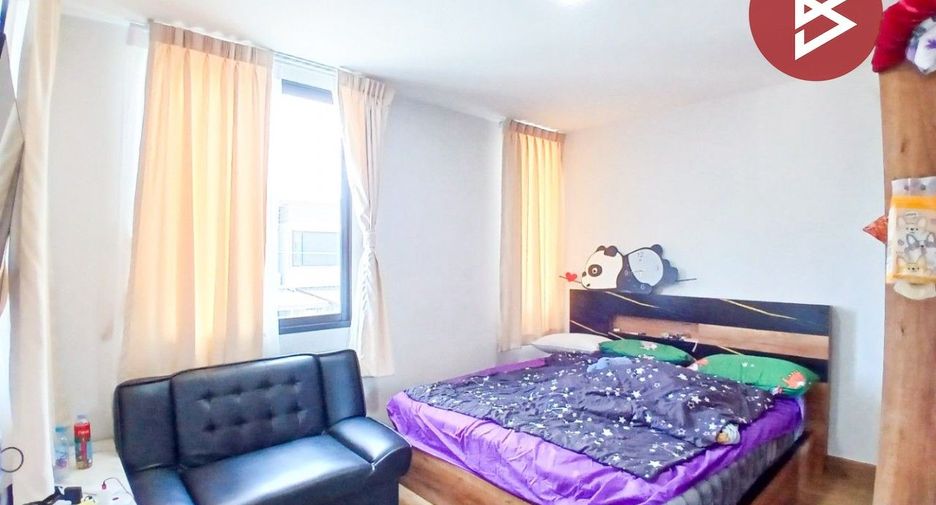 For sale 2 bedrooms townhouse in Mueang Samut Sakhon, Samut Sakhon