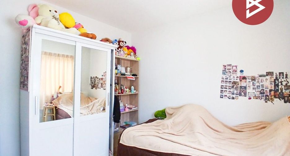 For sale 2 bedrooms townhouse in Mueang Samut Sakhon, Samut Sakhon