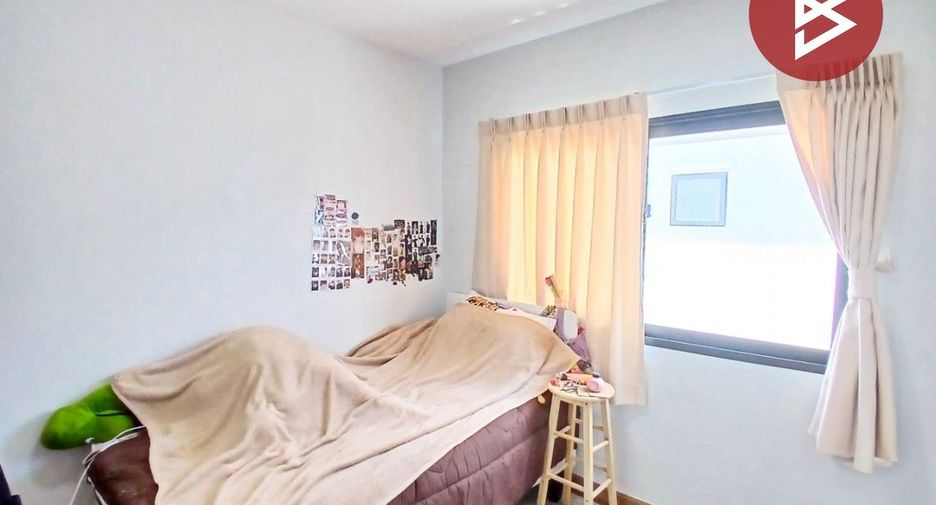 For sale 2 bedrooms townhouse in Mueang Samut Sakhon, Samut Sakhon