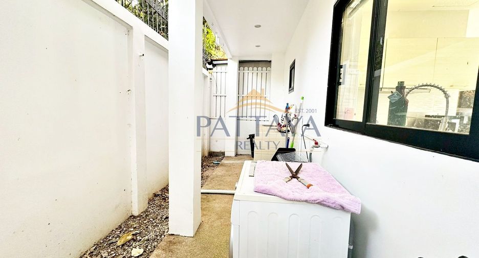 Haus zum Kauf mit 2 Zimmer in Bang Lamung, Chonburi