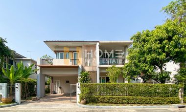 For sale 4 bedrooms house in Phasi Charoen, Bangkok