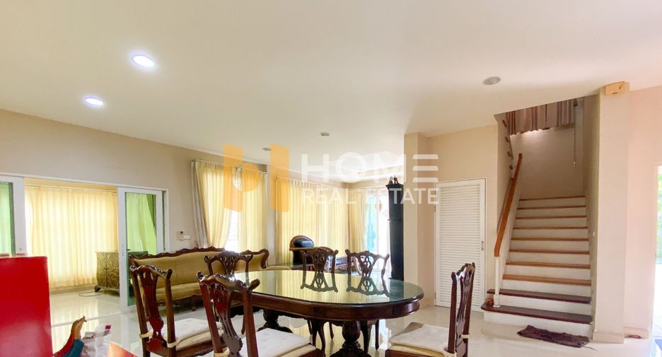 For sale 4 bedrooms house in Phasi Charoen, Bangkok