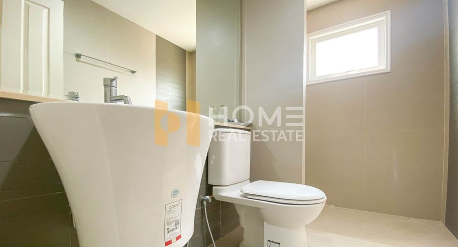 For sale 4 bedrooms house in Phasi Charoen, Bangkok