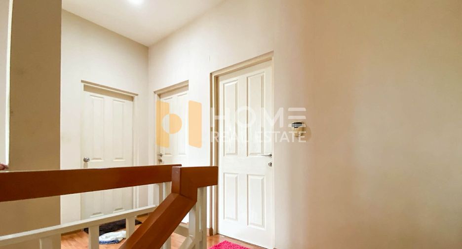 For sale 4 bedrooms house in Phasi Charoen, Bangkok