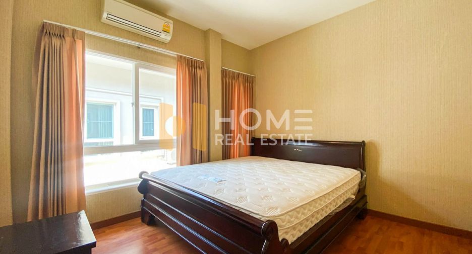 For sale 4 bedrooms house in Phasi Charoen, Bangkok