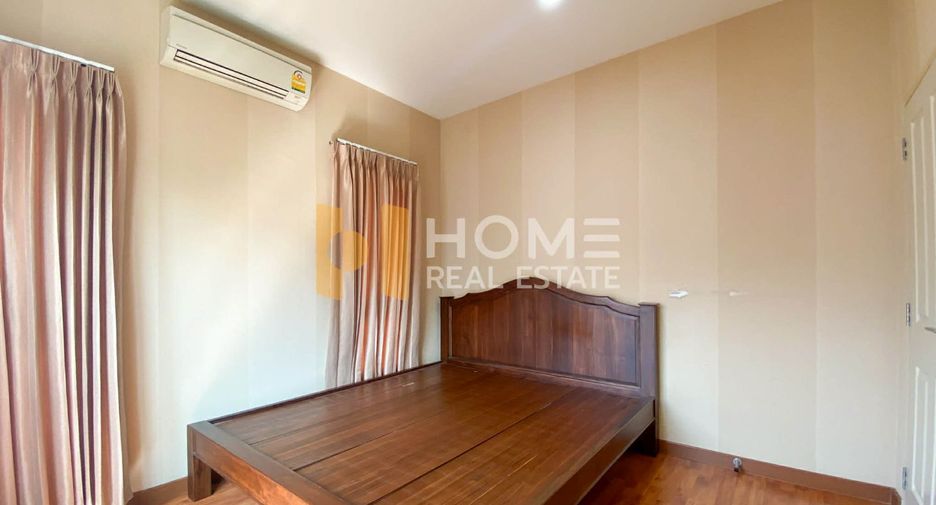 For sale 4 bedrooms house in Phasi Charoen, Bangkok