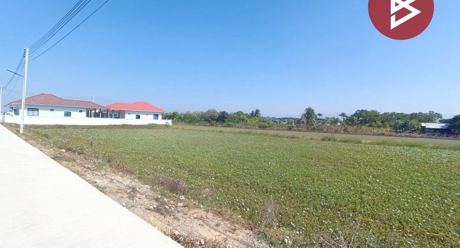 Terreno en venta en Bang Len, Nakhon Pathom