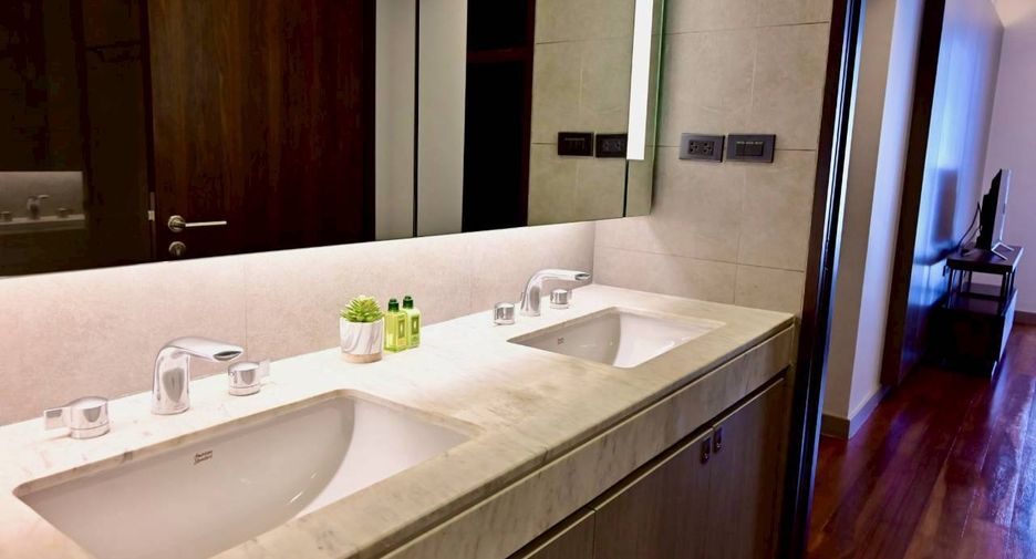 Serviced Apartment zur Miete mit 4 Zimmer in Khlong Toei, Bangkok