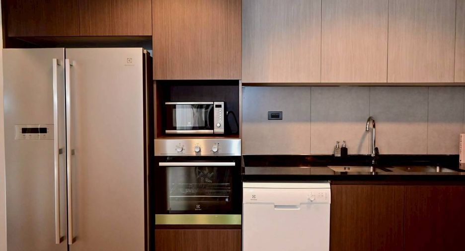 Serviced Apartment zur Miete mit 4 Zimmer in Khlong Toei, Bangkok
