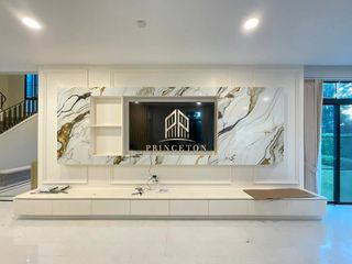 Casa en alquiler de 5 habitaciones en Saphan Sung, Bangkok