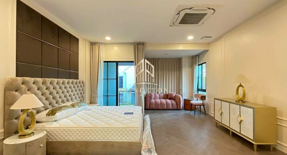 Haus zur Miete mit 5 Zimmer in Saphan Sung, Bangkok