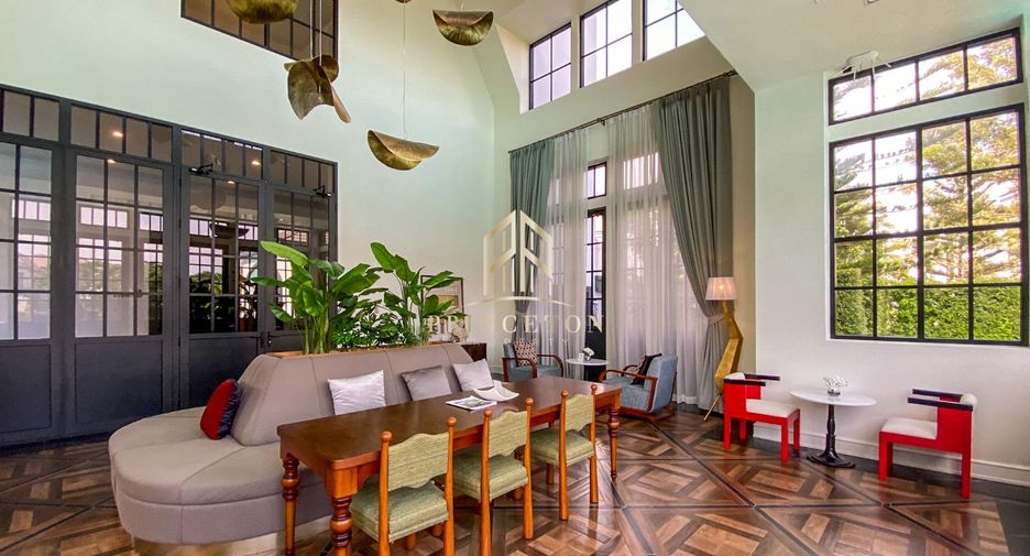 Haus zur Miete mit 5 Zimmer in Saphan Sung, Bangkok