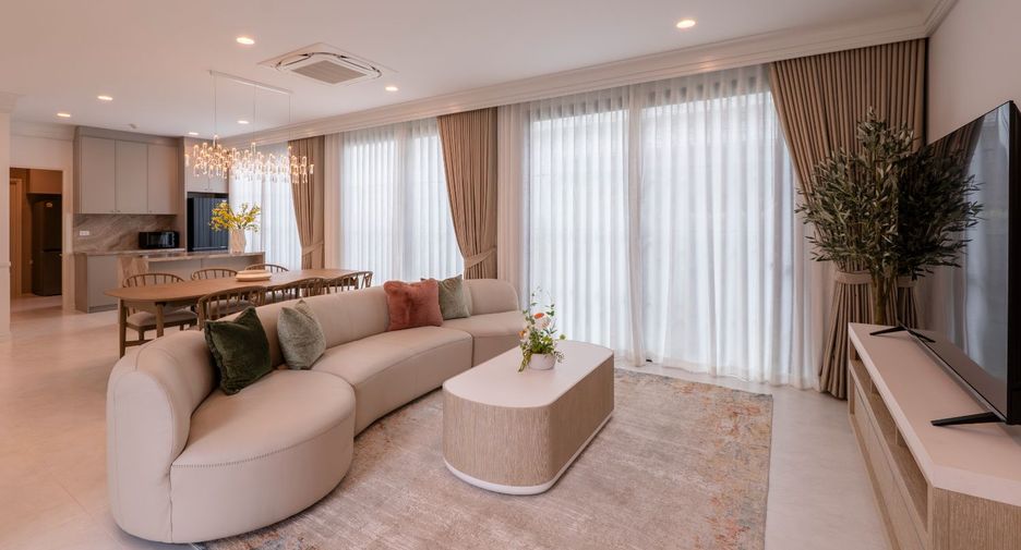 For rent and for sale 5 bedrooms house in Saphan Sung, Bangkok
