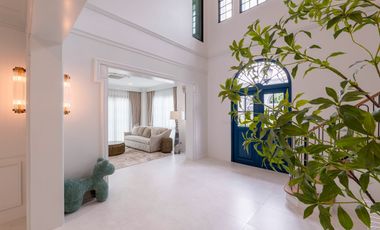 For rent and for sale 5 bedrooms house in Saphan Sung, Bangkok