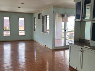 出售 9 卧室 公寓 在 Dusit, 曼谷