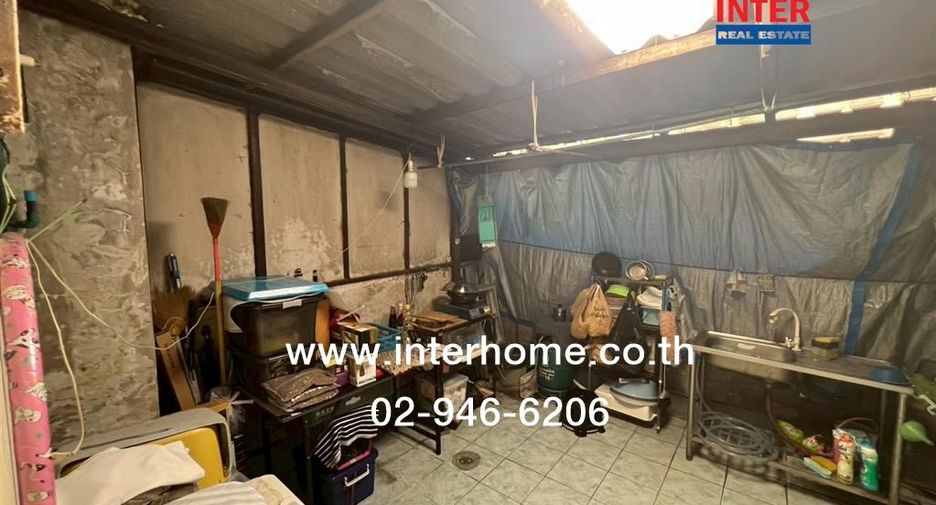 For sale 3 bedrooms townhouse in Min Buri, Bangkok