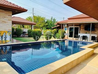 出租 6 卧室 别墅 在 Bang Lamung, Chon Buri