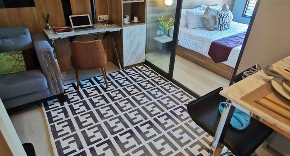 Wohnung zur Miete mit 1 Zimmer in Pathum Wan, Bangkok