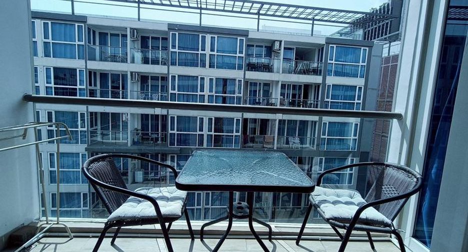 Condo en alquiler de 1 habitaciones en Bang Lamung, Chonburi