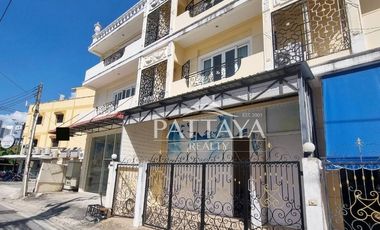 Casa adosada en alquiler de 2 habitaciones en Bang Lamung, Chonburi