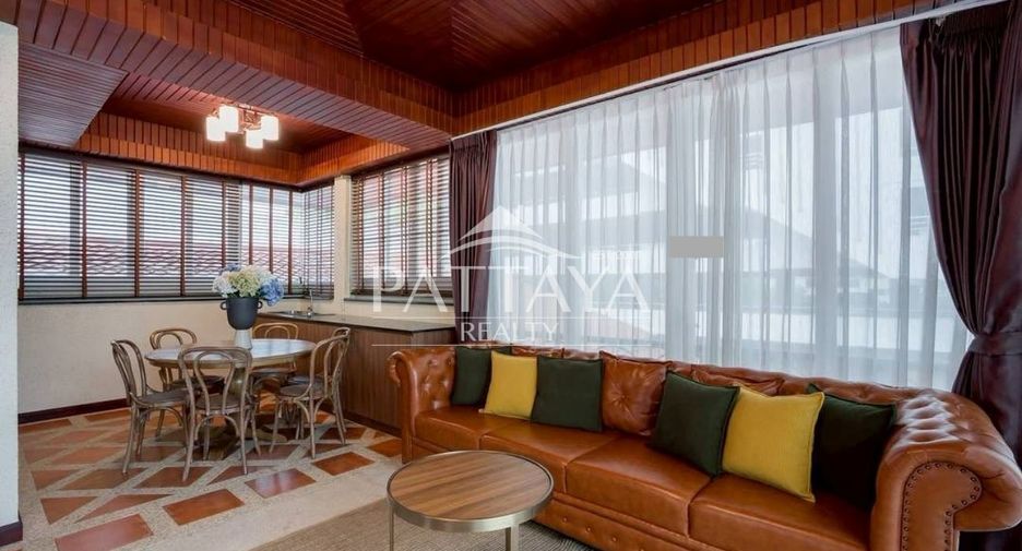 For sale 4 bedrooms condo in Bang Lamung, Chonburi
