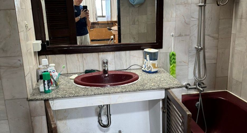 Продажа 2 спальни кондо в Щаттхана, Бангкок