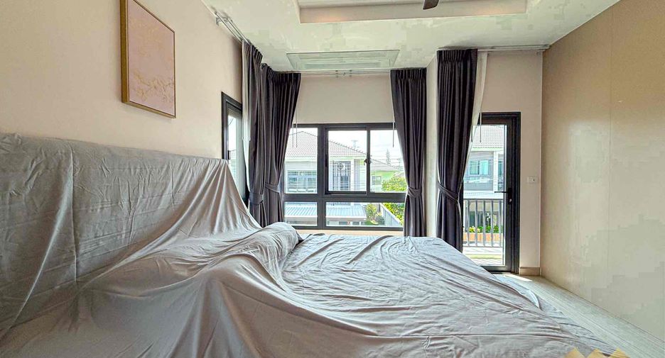 À louer 4 chambres maison à Bang Lamung, Chonburi
