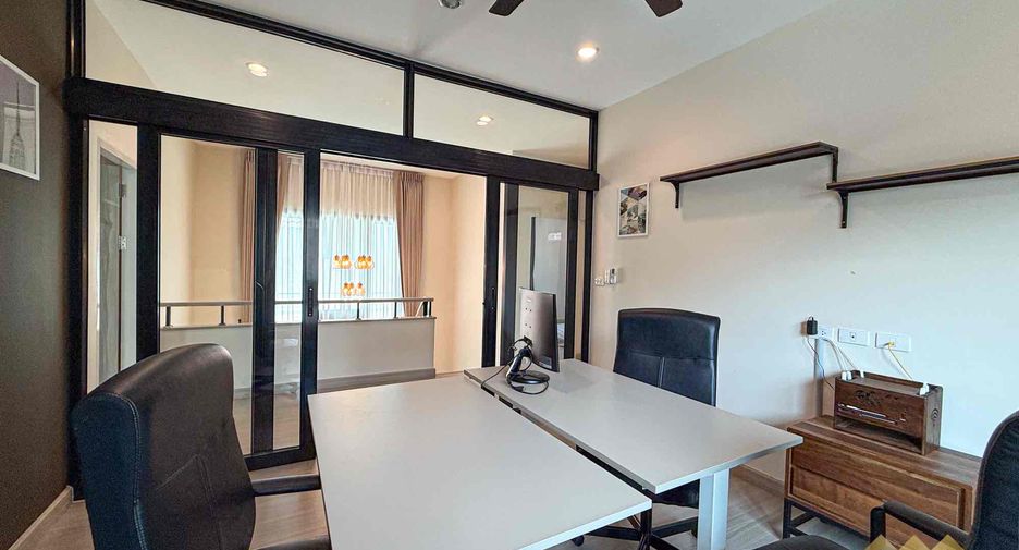 À louer 4 chambres maison à Bang Lamung, Chonburi