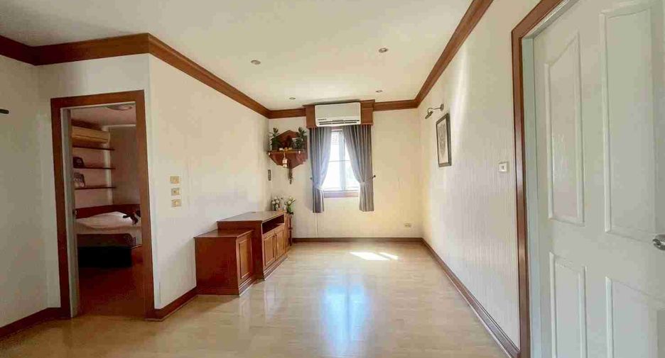 Haus zum Kauf mit 4 Zimmer in Phra Pradaeng, Samut Prakan