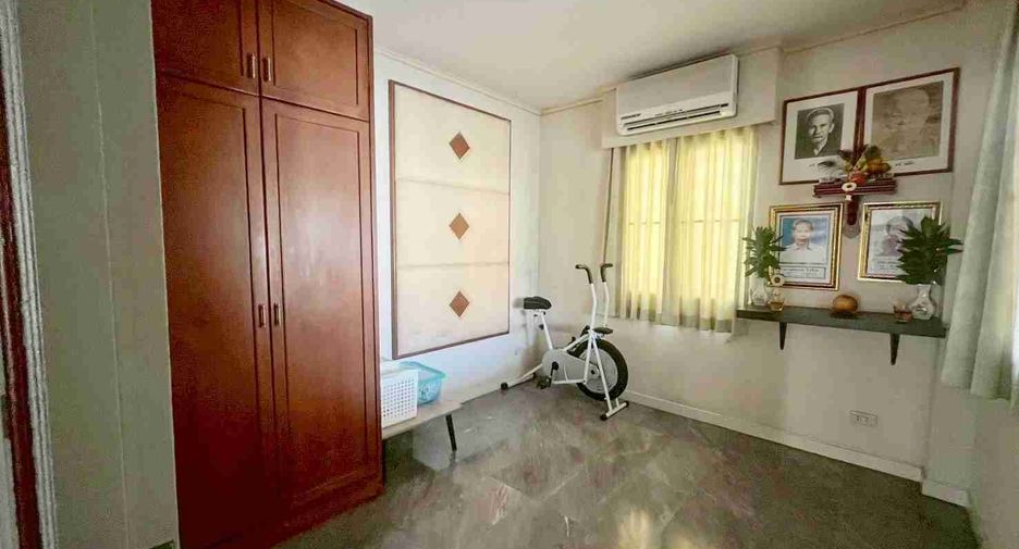 Haus zum Kauf mit 4 Zimmer in Phra Pradaeng, Samut Prakan