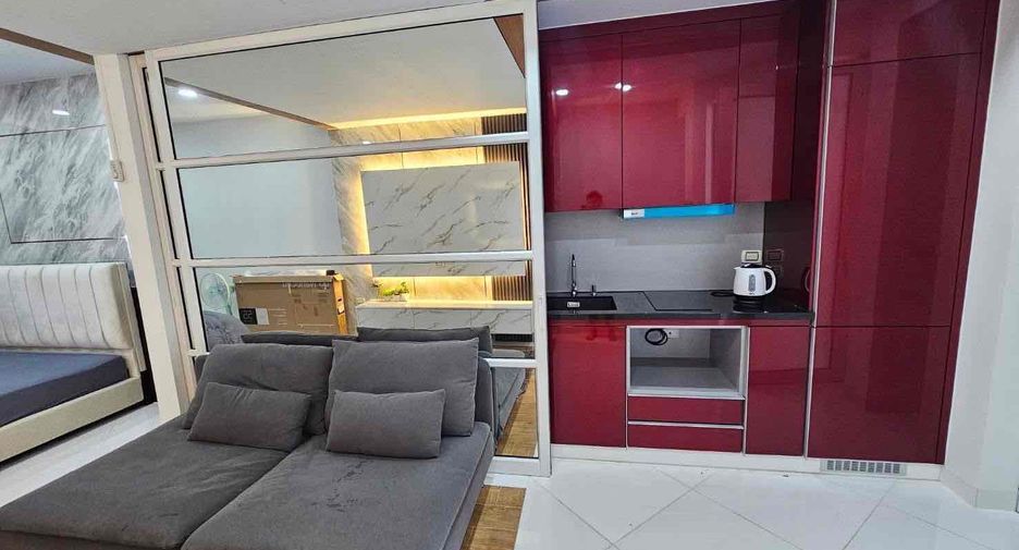 Wohnung zur Miete und zum Kauf mit 1 Zimmer in Sattahip, Chonburi