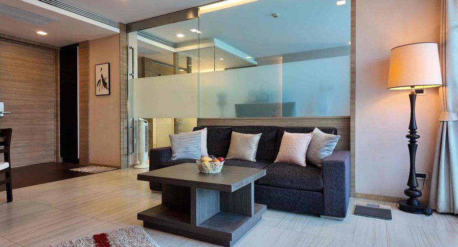 For rent and for sale 1 bed condo in Bang Lamung, Chonburi